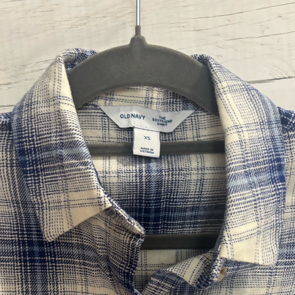 Old Navy Plaid Flannel Shirt Women's XS (Fits like a Small) Blue White - Picture 6 of 7